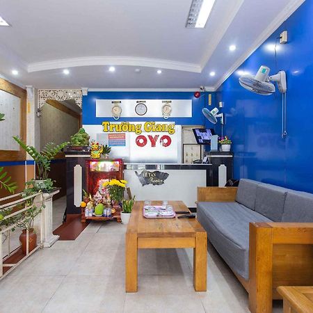 Oyo 553 Truong Giang Hotel ダナン市 エクステリア 写真