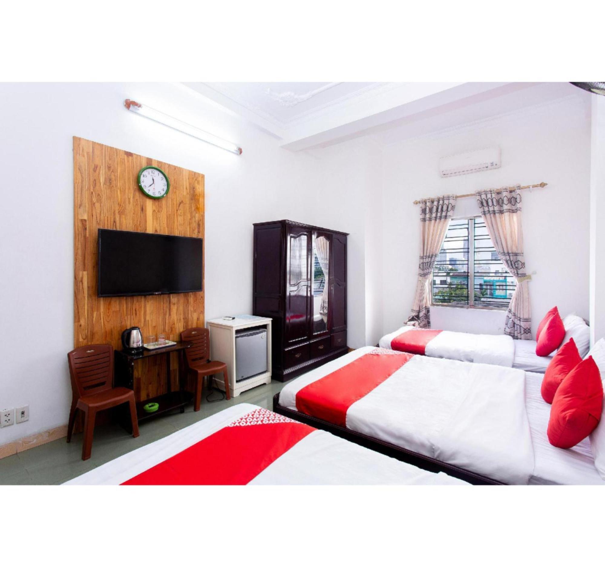 Oyo 553 Truong Giang Hotel ダナン市 エクステリア 写真