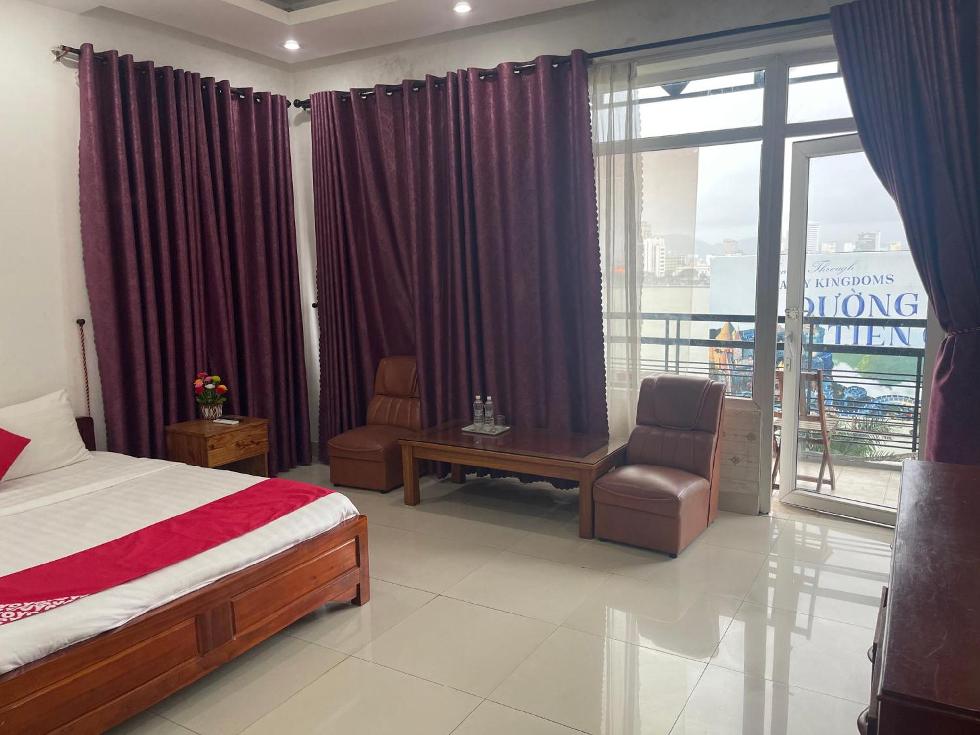 Oyo 553 Truong Giang Hotel ダナン市 エクステリア 写真